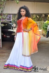 Vishnu Priya at Styles N Weaves Expo Launch